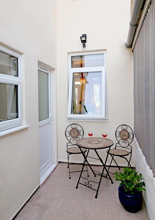 Stylish Norwich Stay Near Cathedral With Parking ภายนอก รูปภาพ