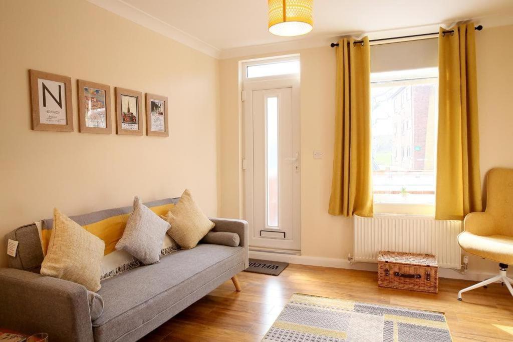 Stylish Norwich Stay Near Cathedral With Parking ภายนอก รูปภาพ